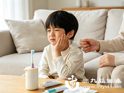 别慌 孩子牙疼不是小事 这几种情况必须马上看牙医