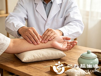 按摩内关穴 按摩内关穴