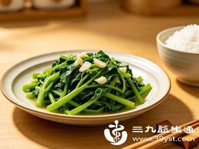 清炒田七苗主打一个鲜香,适合喜欢吃热菜的朋友 清炒田七苗主打一个鲜香,适合喜欢吃热菜的朋友