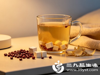 酸枣仁茯苓百合茶早上空腹不建议饮用,以免刺激肠胃 酸枣仁茯苓百合茶早上空腹不建议饮用,以免刺激肠胃