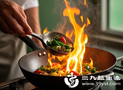 和直接喝酒不同,料酒在烹饪时会经历高温加热 和直接喝酒不同,料酒在烹饪时会经历高温加热