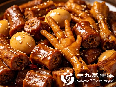 如果遇到卤味、醉制食品、酒糟类菜品，或者明显能闻到浓烈酒味的菜肴，建议尽量避免食用