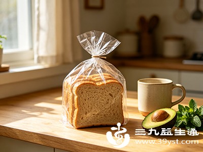 配料表第一位必须是“全麦粉” 配料表第一位必须是“全麦粉”