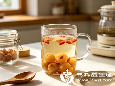 龙眼干泡水虽好,但并非人人适宜,需根据个人体质选择 龙眼干泡水虽好,但并非人人适宜,需根据个人体质选择