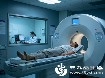 检查时建议穿宽松、舒适的纯棉衣物，避开带拉链、纽扣、亮片、金属丝蕾丝的款式