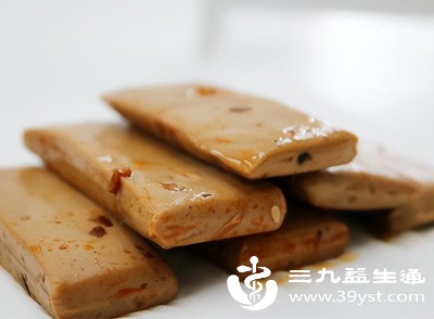 不想钙片白吃先做好这几点 打通钙吸收通道快速补钙不踩坑