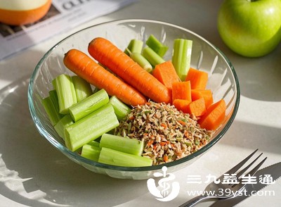即使少量摄入高纤维食物,也可能在肠道形成残渣 即使少量摄入高纤维食物,也可能在肠道形成残渣