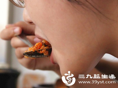 餐后困意来袭挡不住 除了生理机制这些饮食因素也在“搞鬼”