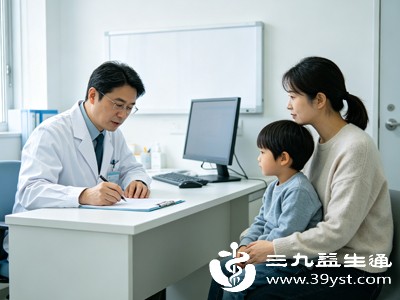 孩子长期挑食、脾胃虚弱、受凉腹泻，会导致脾肾气虚，膀胱约束能力变差，出现尿频、漏尿、夜尿多