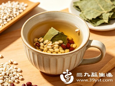 荷叶+炒薏米:湿热水肿胖专用,快速消脂去水肿 荷叶+炒薏米:湿热水肿胖专用,快速消脂去水肿