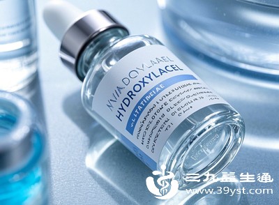 市面上外用玻尿酸产品质量差异较大,部分产品可能存在玻尿酸浓度不足、添加成分不达标等问题 市面上外用玻尿酸产品质量差异较大,部分产品可能存在玻尿酸浓度不足、添加成分不达标等问题