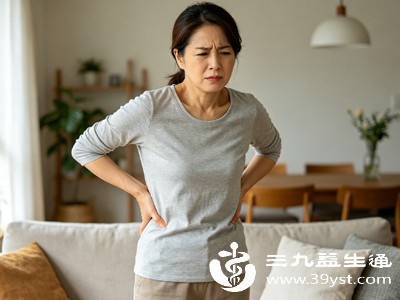 针对久坐劳损引发的腰胀痛，核心是疏通腰部循环、放松肌肉