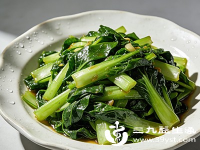 但过量食用青菜可能导致膳食纤维摄入过多,引起腹胀、消化不良等问题 但过量食用青菜可能导致膳食纤维摄入过多,引起腹胀、消化不良等问题