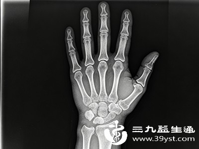 通过骨龄检测可以准确判断骨骺线的闭合情况，从而了解剩余的身高增长空间
