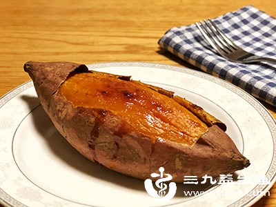 推荐采用蒸、煮、烤(无油)等低油低糖的烹饪方式 推荐采用蒸、煮、烤(无油)等低油低糖的烹饪方式