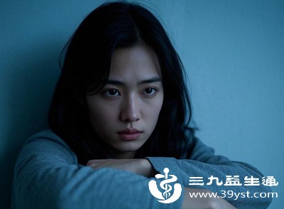 同时学会调节情绪,避免过度紧张、焦虑,适当放松,增强身体免疫力,从根源上减少嘴上起泡的情况 同时学会调节情绪,避免过度紧张、焦虑,适当放松,增强身体免疫力,从根源上减少嘴上起泡的情况