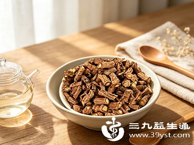 柴胡的两面性：功效虽好有禁忌 辨证使用是关键