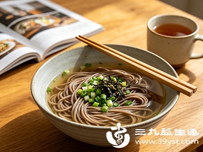 荞麦面的高纤维、强饱腹感特性有助于减少热量摄入