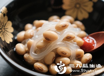 食用纳豆前需咨询医生，以免纳豆激酶增强药效导致出血风险