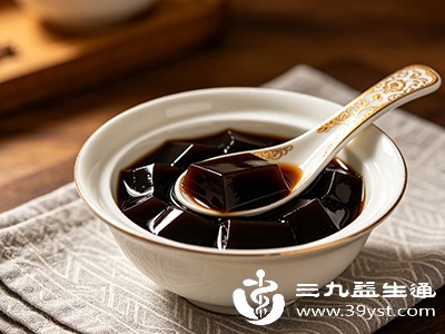 食用龟苓膏会进一步加重体内寒气 食用龟苓膏会进一步加重体内寒气