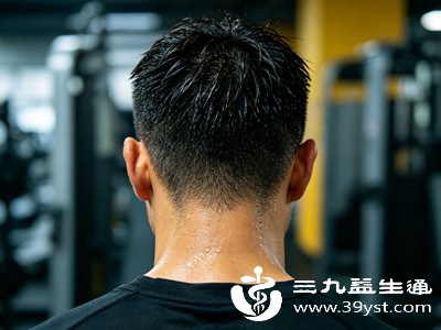 后脑勺归督脉主阳，阳气亏虚时，此处汗液最易失控溢出