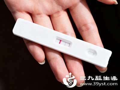 未着床的情况下，由于胚胎没有着床分泌激素，无论用早孕试纸还是去医院抽血检查，结果都会是阴性，不会出现任何“怀孕”的信号