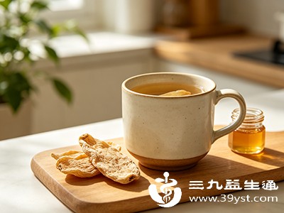 天麻泡水主要起辅助调理作用,不能替代药物治疗疾病 天麻泡水主要起辅助调理作用,不能替代药物治疗疾病