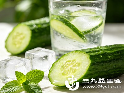 体质偏弱的孕妈,不建议生吃,可选择清炒、煮汤、焯水凉拌的熟食吃法,保留营养的同时中和寒性,温和滋补、不伤脾胃,适配孕期虚弱体质 体质偏弱的孕妈,不建议生吃,可选择清炒、煮汤、焯水凉拌的熟食吃法,保留营养的同时中和寒性,温和滋补、不伤脾胃,适配孕期虚弱体质