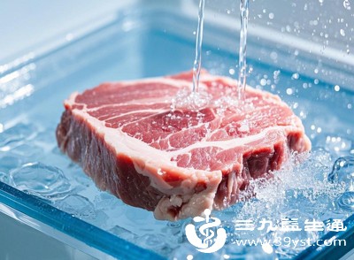 饮食均衡,多吃瘦肉、鸡蛋、蔬菜、水果、杂粮等,补充蛋白质和维生素,不挑食偏食 饮食均衡,多吃瘦肉、鸡蛋、蔬菜、水果、杂粮等,补充蛋白质和维生素,不挑食偏食