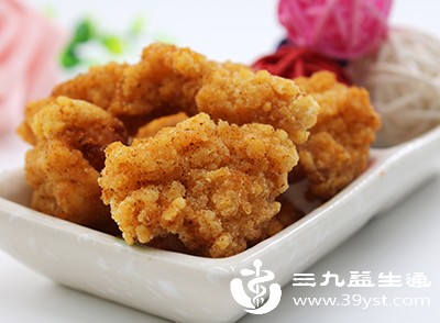 油腻难消化食物：加重肠胃负担