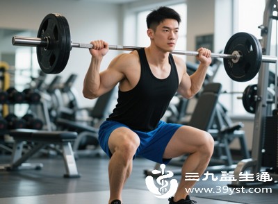 很多男性出现机能下降,是肾虚、气血亏虚、内分泌失调、熬夜久坐等多种原因导致的,单纯依靠深蹲运动,无法弥补脏腑亏虚的问题 很多男性出现机能下降,是肾虚、气血亏虚、内分泌失调、熬夜久坐等多种原因导致的,单纯依靠深蹲运动,无法弥补脏腑亏虚的问题