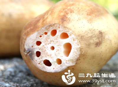 莲藕生品性凉,熟品性平,生吃可清热生津、凉血润燥,能快速缓解初秋余热未消带来的心烦、口干、燥热不适 莲藕生品性凉,熟品性平,生吃可清热生津、凉血润燥,能快速缓解初秋余热未消带来的心烦、口干、燥热不适
