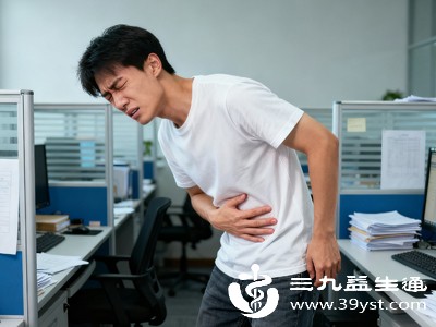 真实科普 腹肌撕裂的隐形危害 看完再也不敢疯狂卷腹