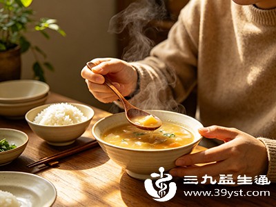 不需要刻意计算热量，不需要忍饥挨饿，只需要调整一下吃饭的顺序，你就能在不知不觉中减少热量摄入