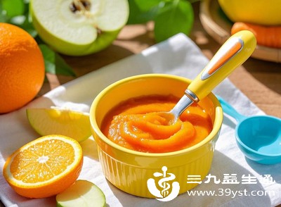 午餐辅食要保证主食、蔬菜、优质蛋白的合理搭配,比如软烂的面条、杂粮饭,搭配西兰花泥、胡萝卜泥、猪肝泥、鱼泥等,确保营养全面 午餐辅食要保证主食、蔬菜、优质蛋白的合理搭配,比如软烂的面条、杂粮饭,搭配西兰花泥、胡萝卜泥、猪肝泥、鱼泥等,确保营养全面