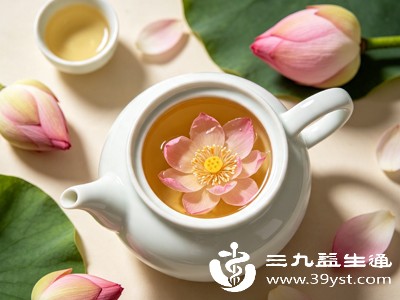 在中医看来,荷花入肝经,能疏肝解郁、行气散结 在中医看来,荷花入肝经,能疏肝解郁、行气散结