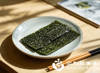 海苔中的膳食纤维能促进儿童肠道蠕动,增加粪便体积,有效预防和改善便秘 海苔中的膳食纤维能促进儿童肠道蠕动,增加粪便体积,有效预防和改善便秘