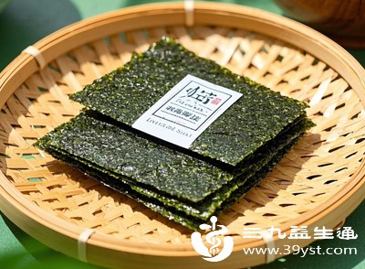 儿童肾脏功能尚未完善,过量摄入盐分易增加肾脏负担,还可能养成重口味习惯 儿童肾脏功能尚未完善,过量摄入盐分易增加肾脏负担,还可能养成重口味习惯