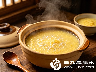 腹泻初期可食用小米粥