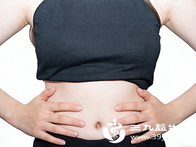 腹部脂肪多危害大 每天30分钟饮食+运动结合 快速瘦肚子不反弹
