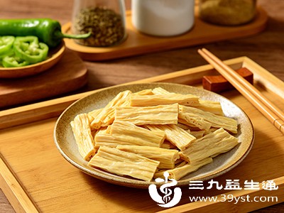 大豆及其制品(如豆腐、豆浆、腐竹等)含有大豆异黄酮 大豆及其制品(如豆腐、豆浆、腐竹等)含有大豆异黄酮