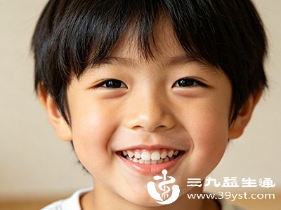 家长可尝试以下方法逐步改善孩子眨眼问题 家长可尝试以下方法逐步改善孩子眨眼问题