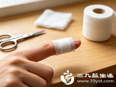 加压包扎能限制组织液进一步渗出,帮助减轻肿胀 加压包扎能限制组织液进一步渗出,帮助减轻肿胀