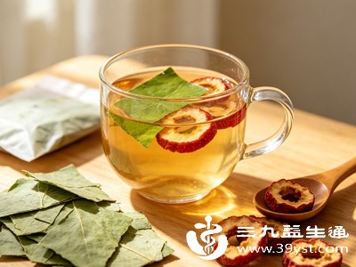 荷叶山楂茶长期适量饮用,能有效改善晨起面部浮肿、下肢水肿,摆脱身体沉重疲惫的状态 荷叶山楂茶长期适量饮用,能有效改善晨起面部浮肿、下肢水肿,摆脱身体沉重疲惫的状态
