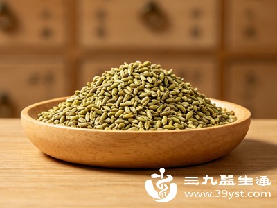 过量食用槐米,可能会刺激肠胃,导致肠胃不适,尤其是肠胃功能较弱的人,更要控制食用量 过量食用槐米,可能会刺激肠胃,导致肠胃不适,尤其是肠胃功能较弱的人,更要控制食用量