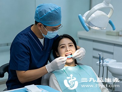 涂氟频率需根据年龄和龋齿风险确定