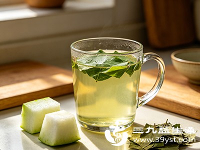 目前没有充分科学证据表明冬瓜荷叶茶中的成分能直接分解或燃烧体内脂肪 目前没有充分科学证据表明冬瓜荷叶茶中的成分能直接分解或燃烧体内脂肪