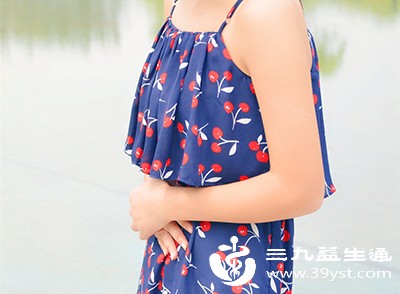 不要自行按揉右上腹 不要自行按揉右上腹
