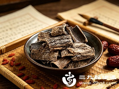 盐杜仲不宜与辛辣刺激、过于油腻的食物同时大量食用 盐杜仲不宜与辛辣刺激、过于油腻的食物同时大量食用