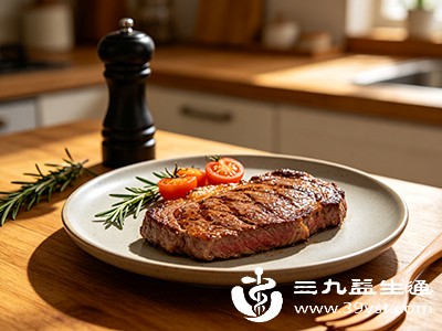 牛肉属于中高嘌呤食物，嘌呤在人体内代谢后会产生尿酸